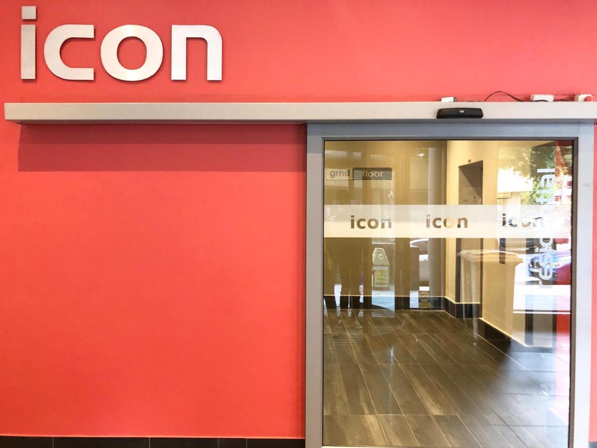 Icon Self Catering Apartment In Cape Town Near Waterfront And Cticc Екстериор снимка