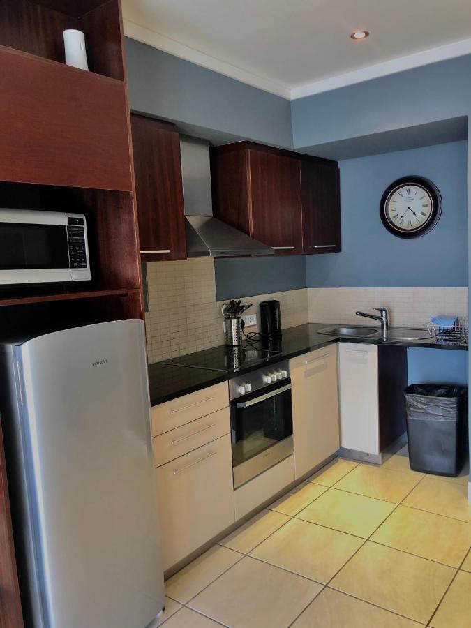 Icon Self Catering Apartment In Cape Town Near Waterfront And Cticc Екстериор снимка